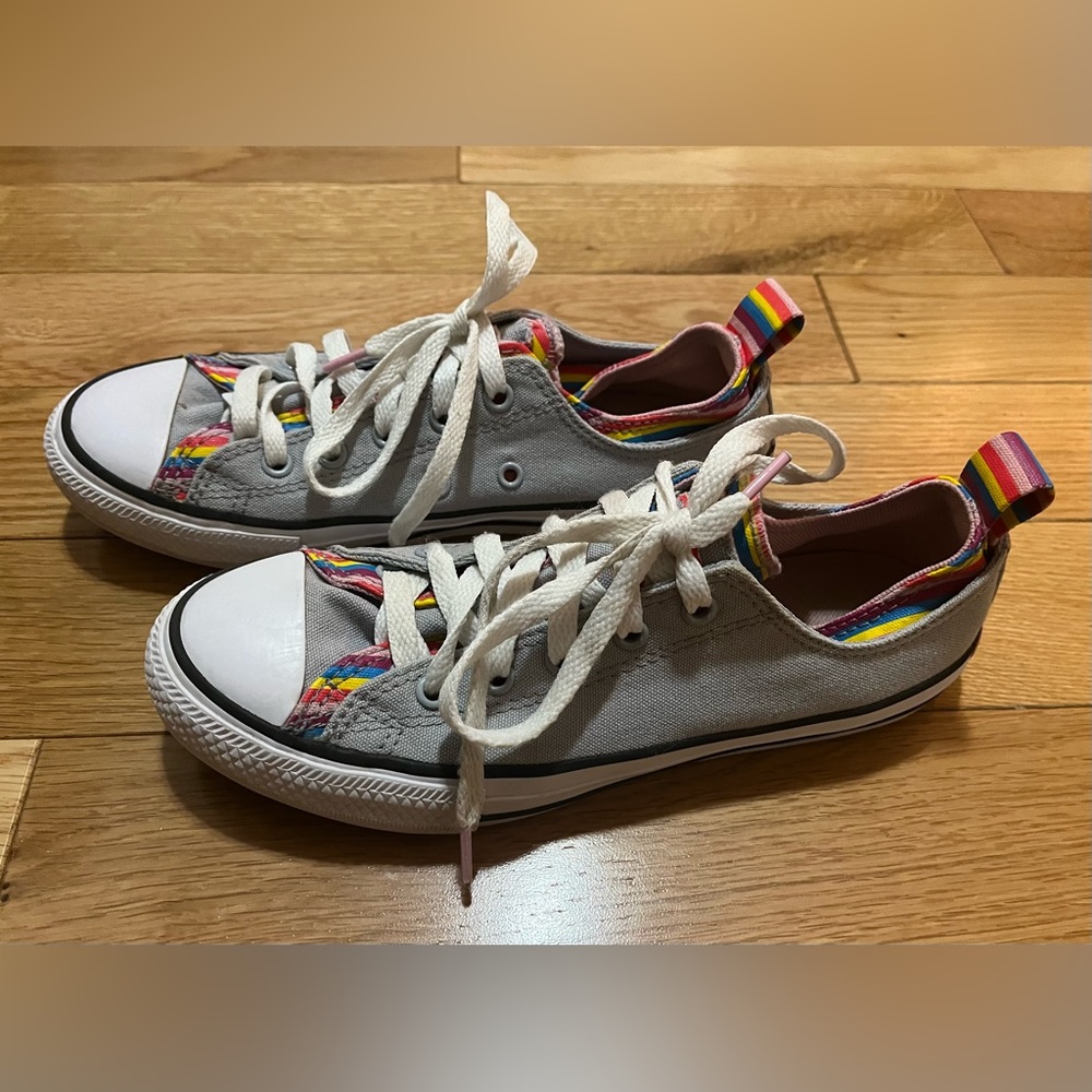 Girls Rainbow Converse All-Star sneakers size 4